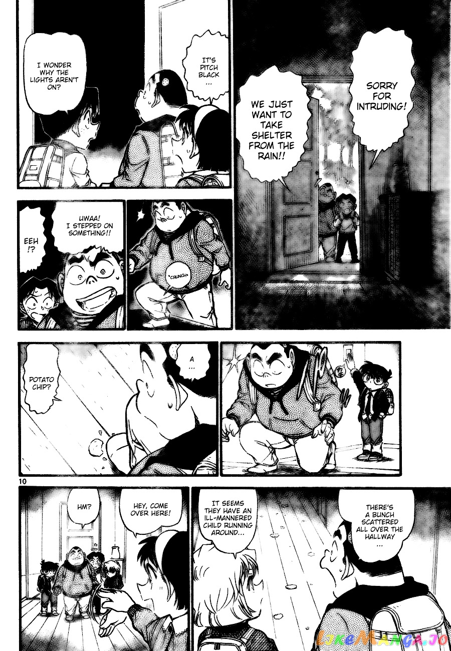 Detective Conan Chapter 728 - page 10